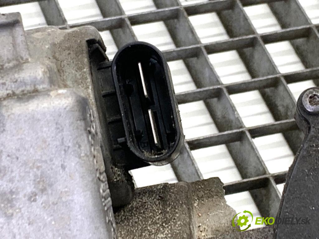 MINI CLUBMAN F54 Kombi 2019 100 kW Cooper 1499 riadenie volantu Riadenie 38019601