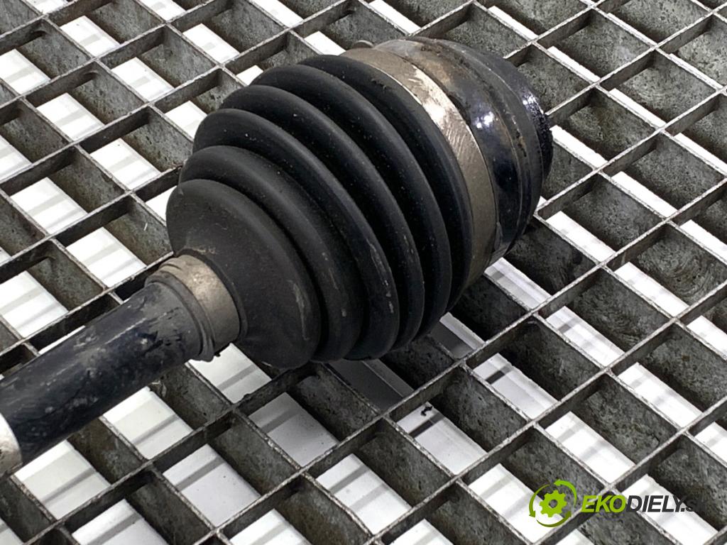 MINI CLUBMAN F54 Kombi 2019 100 kW Cooper 1499 Poloos ľavy predný 8651275