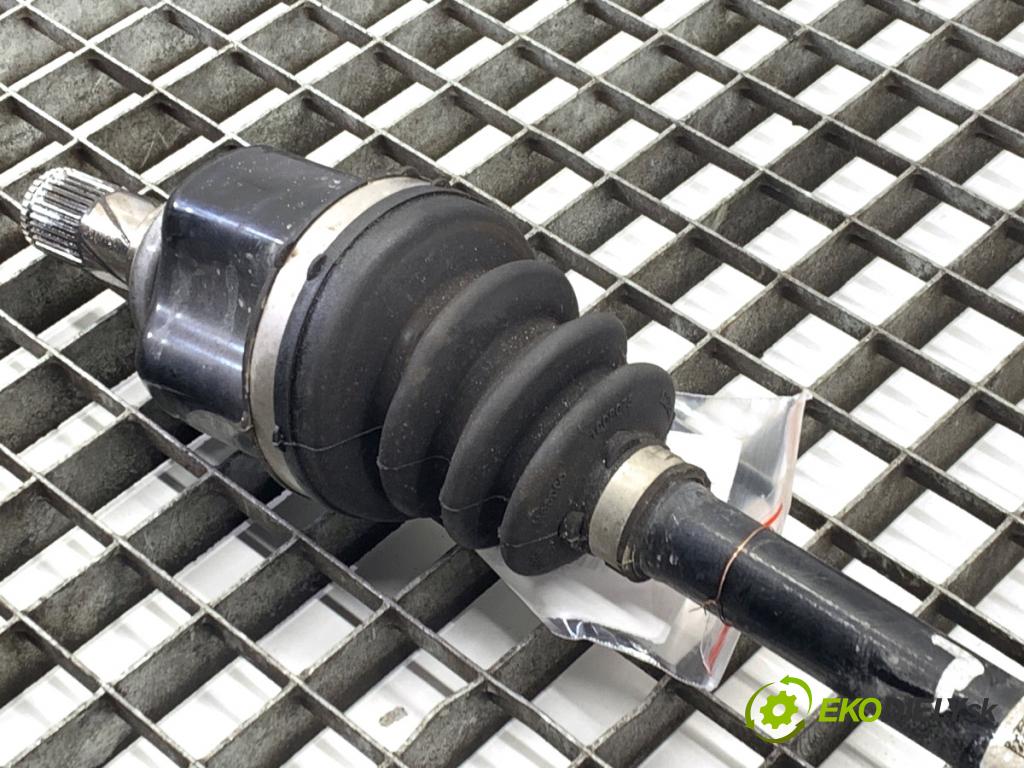 MINI CLUBMAN F54 Kombi 2019 100 kW Cooper 1499 Poloos ľavy predný 8651275