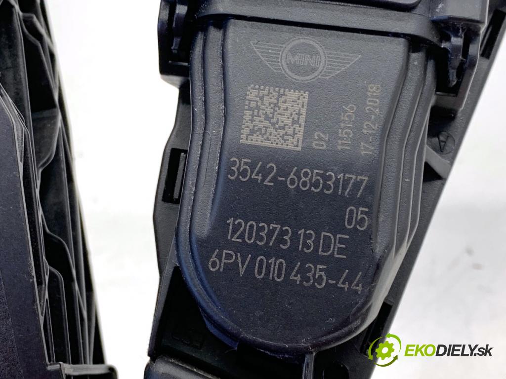 MINI CLUBMAN F54 Kombi 2019 100 kW Cooper 1499 Potenciometer plynu 6853177 (Potenciometer plynového pedálu)