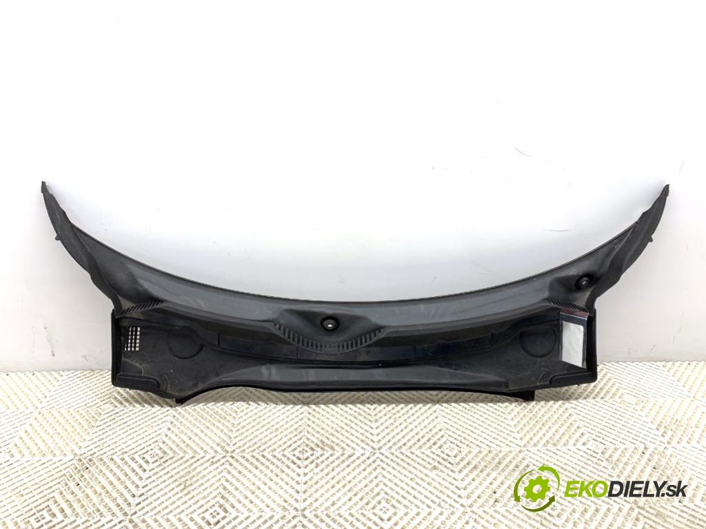 MINI CLUBMAN F54 Kombi 2019 100 kW Cooper 1499 Torpédo, plast pod čelné okno 7354229 (Torpédo (plast pod čelným sklom))