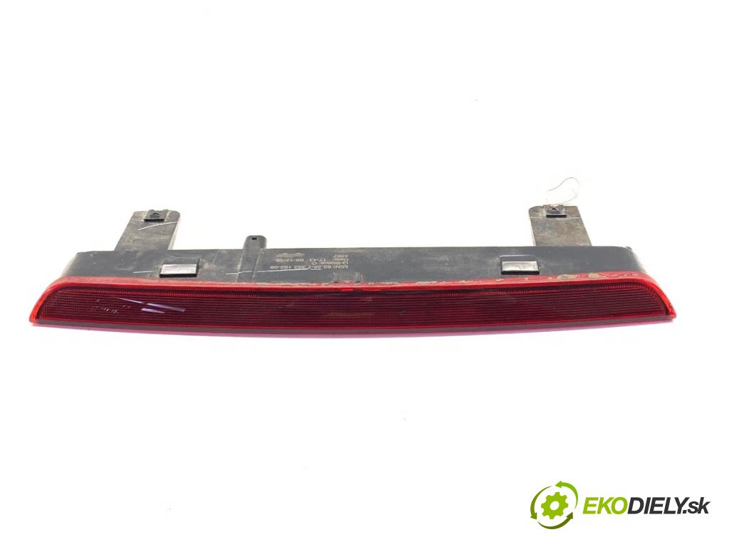 MINI CLUBMAN F54 Kombi 2019 100 kW Cooper 1499 světlo brzdových světel 7352162