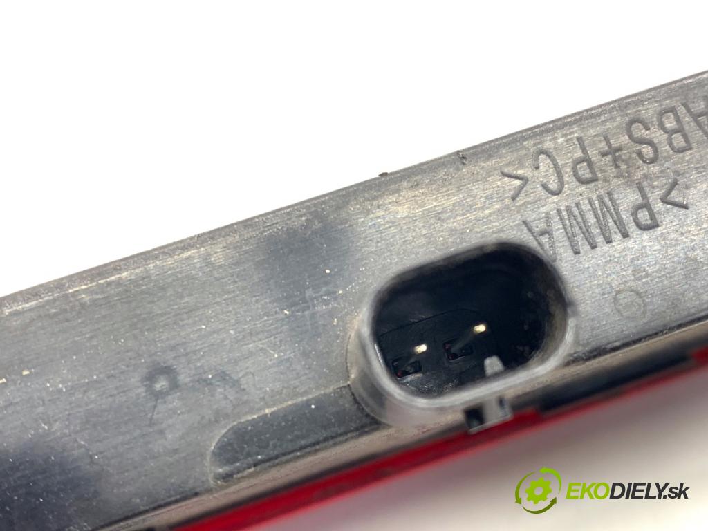 MINI CLUBMAN F54 Kombi 2019 100 kW Cooper 1499 světlo brzdových světel 7352162