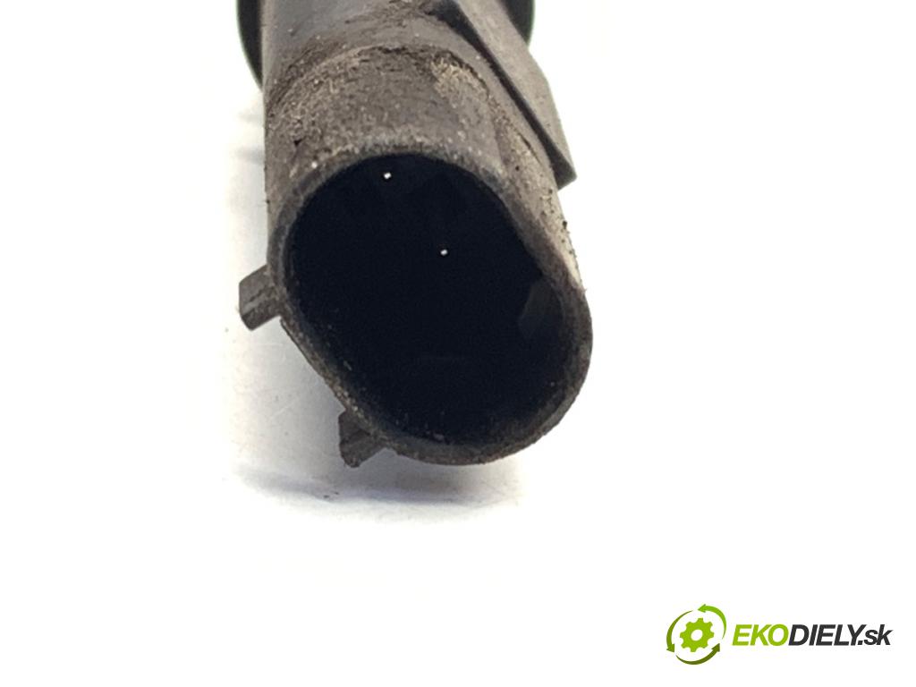 MINI CLUBMAN F54 Kombi 2019 100 kW Cooper 1499 snímač ABS pravý zadní část 6880757