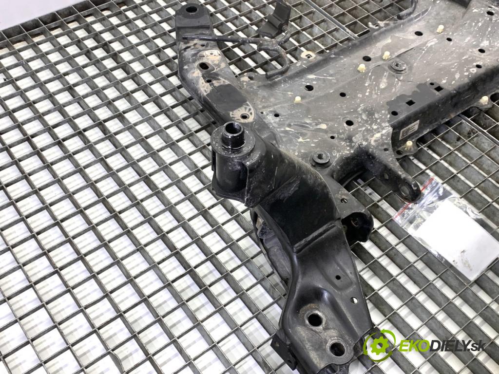 MINI CLUBMAN F54 Kombi 2019 100 kW Cooper 1499 výztuha pod motor 6872729 (Přední výztuha)