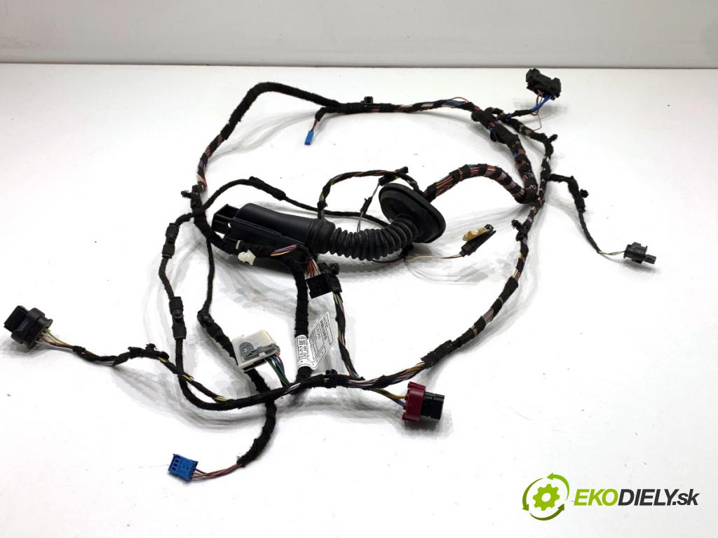 MINI CLUBMAN F54 Kombi 2019 100 kW Cooper 1499 káblovačka dveře přední část levý 9839272