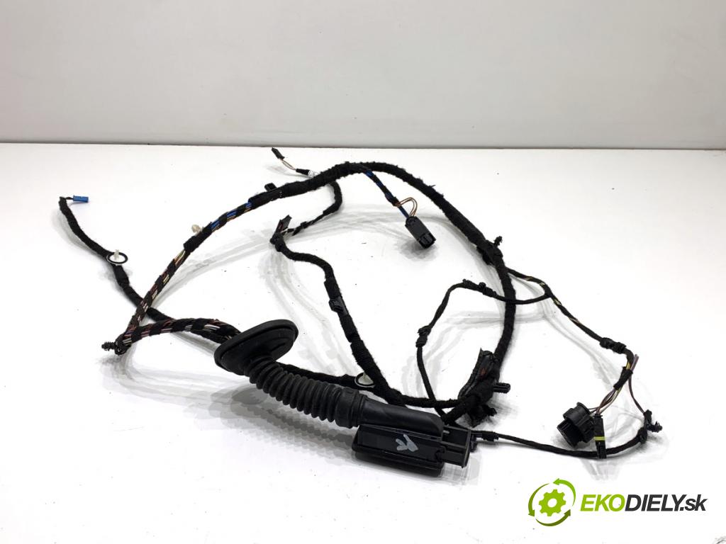 MINI CLUBMAN F54 Kombi 2019 100 kW Cooper 1499 káblovačka dveře zadní část pravý 9389291