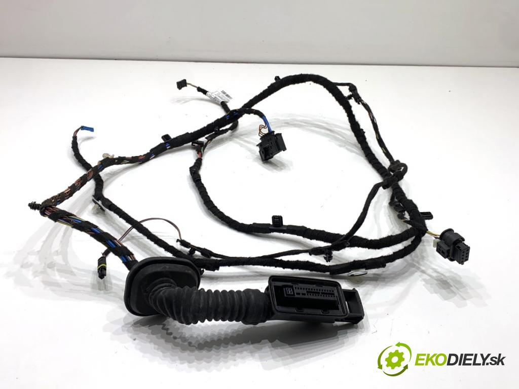 MINI CLUBMAN F54 Kombi 2019 100 kW Cooper 1499 káblovačka dveře zadní část levý 9389291