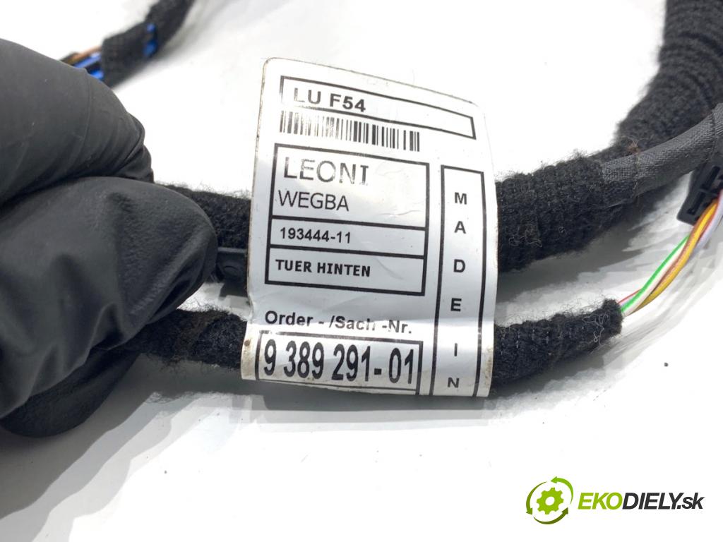 MINI CLUBMAN F54 Kombi 2019 100 kW Cooper 1499 káblovačka dveře zadní část levý 9389291