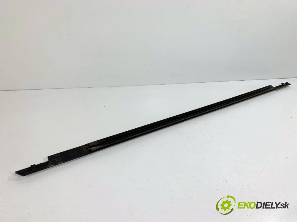 MINI CLUBMAN F54 Kombi 2019 100 kW Cooper 1499 Lišta Sbírání: predný ľavy