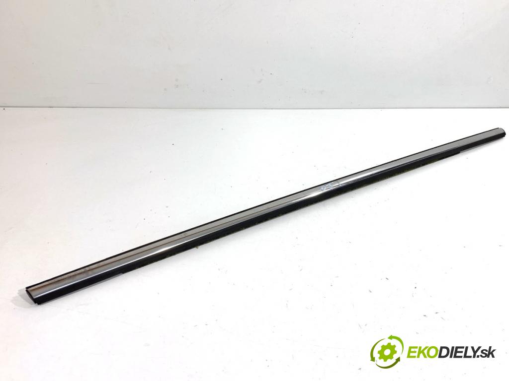 MINI CLUBMAN F54 Kombi 2019 100 kW Cooper 1499 Lišta Sbírání: zad pravy 