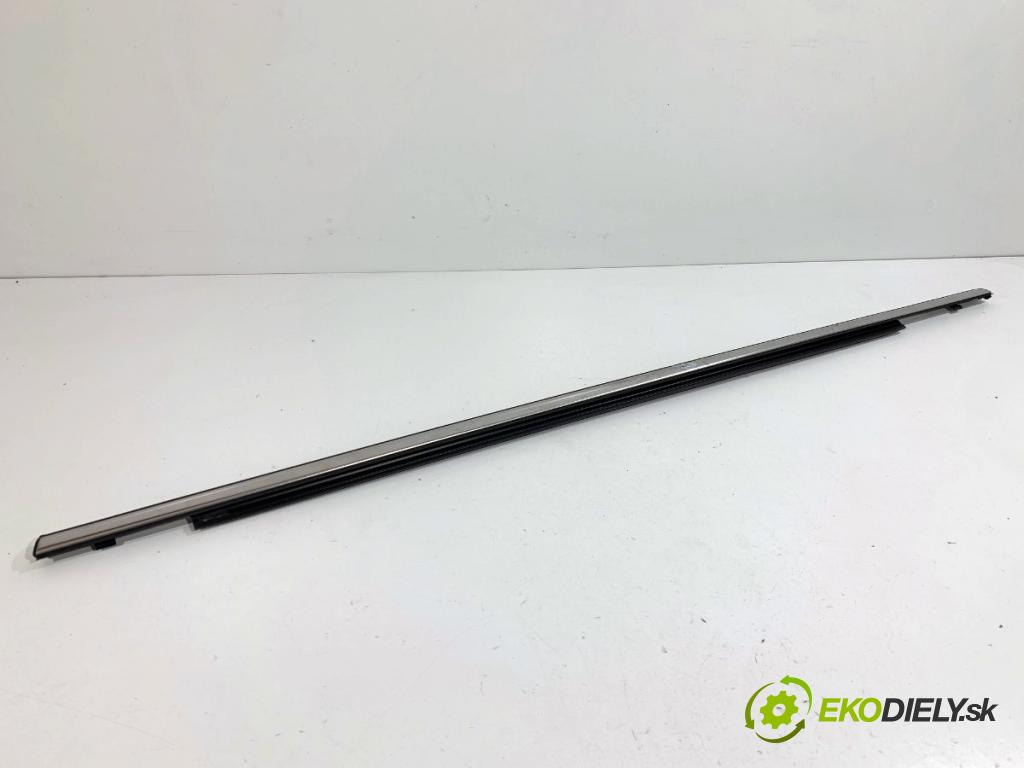 MINI CLUBMAN F54 Kombi 2019 100 kW Cooper 1499 Lišta Sbírání: zad ľavy