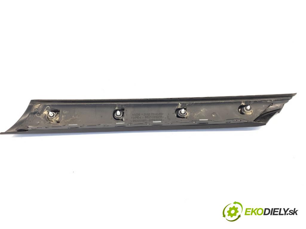 MINI CLUBMAN F54 Kombi 2019 100 kW Cooper 1499 Clona stĺpika ľavy 7344185