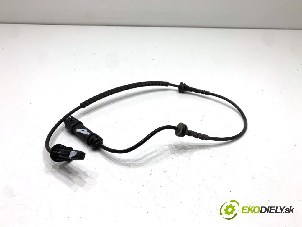 MINI CLUBMAN F54 Kombi 2019 100 kW Cooper 1499 snímač ABS pravý přední část 0265006956