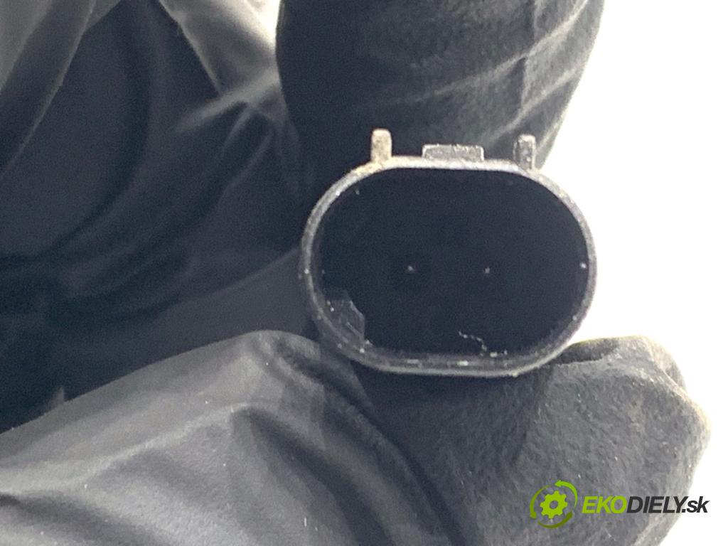 MINI CLUBMAN F54 Kombi 2019 100 kW Cooper 1499 snímač ABS pravý přední část 0265006956