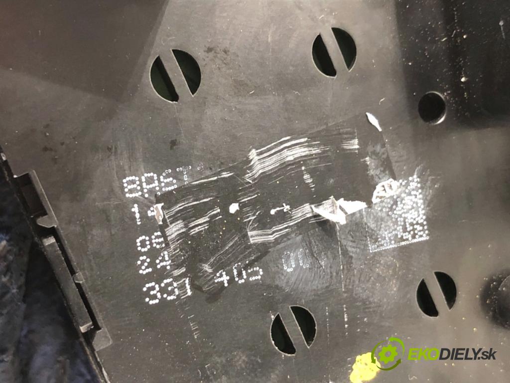 FORD FIESTA MK7 liftback 2009 44 kW 1.25 1242 Panel ovládania radia  (Prepínacie páčky pod volantom)