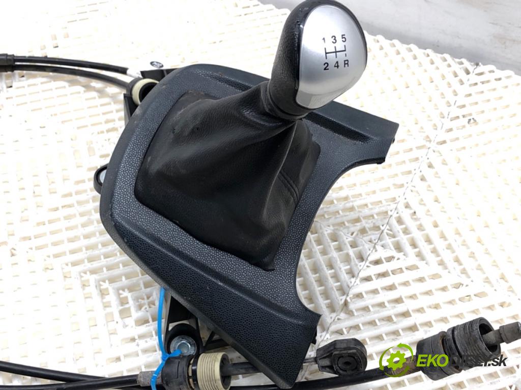 FORD FIESTA MK7 liftback 2009 44 kW 1.25 1242 Kulisa 8A6R-7C453-MBB (Rýchlostná páka (kulisa))