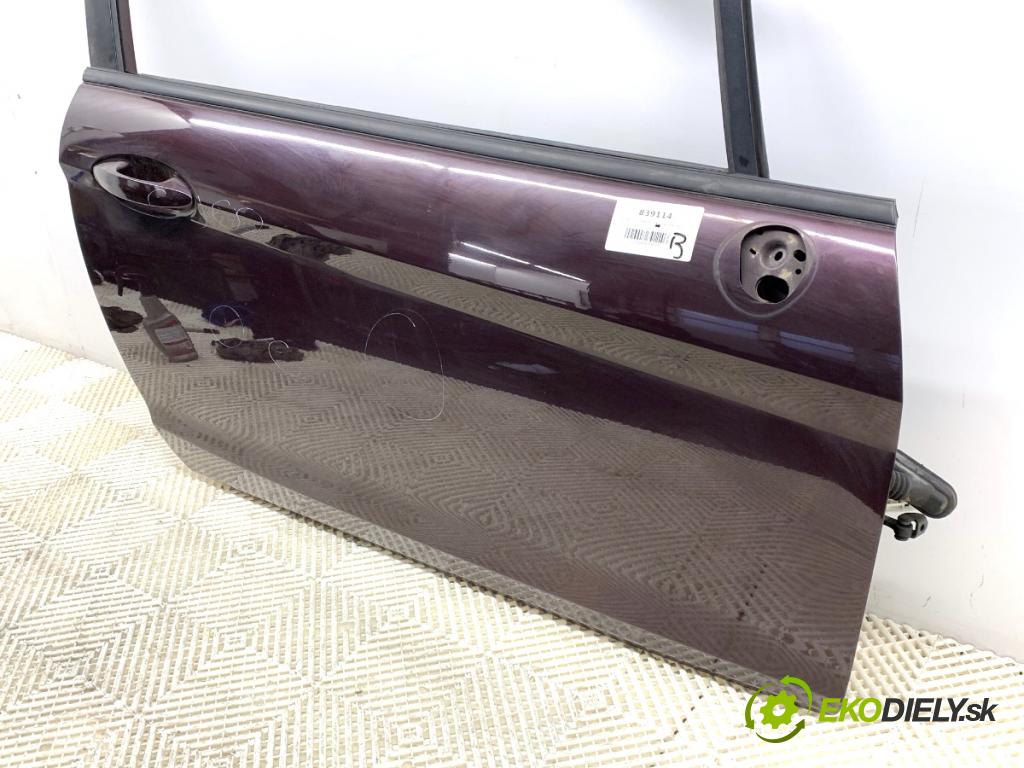 FORD FIESTA MK7 liftback 2009 44 kW 1.25 1242 dveře pravý přední část