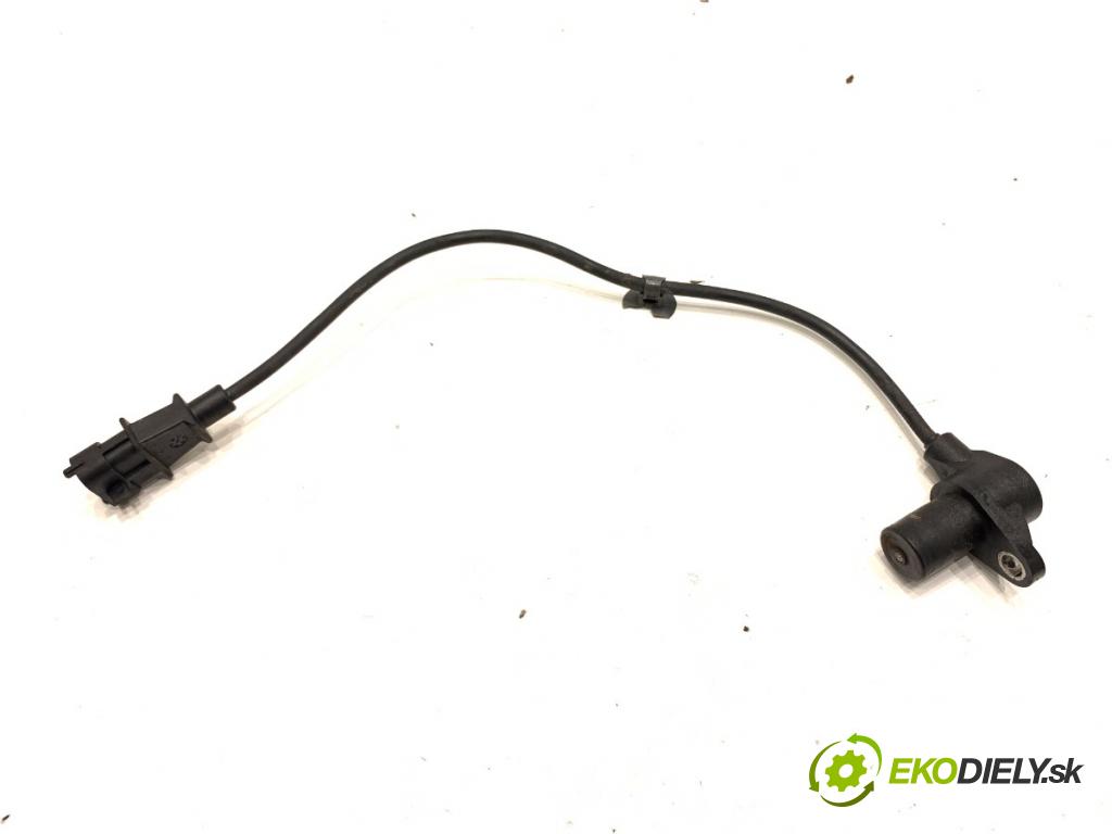 KIA CEED Kombi 2012 94 kW 1.6 CRDi 128 1582 Snímač pozície hriadeľa kľukového 39180-2A200 (Snímač polohy kľukového hriadeľa)