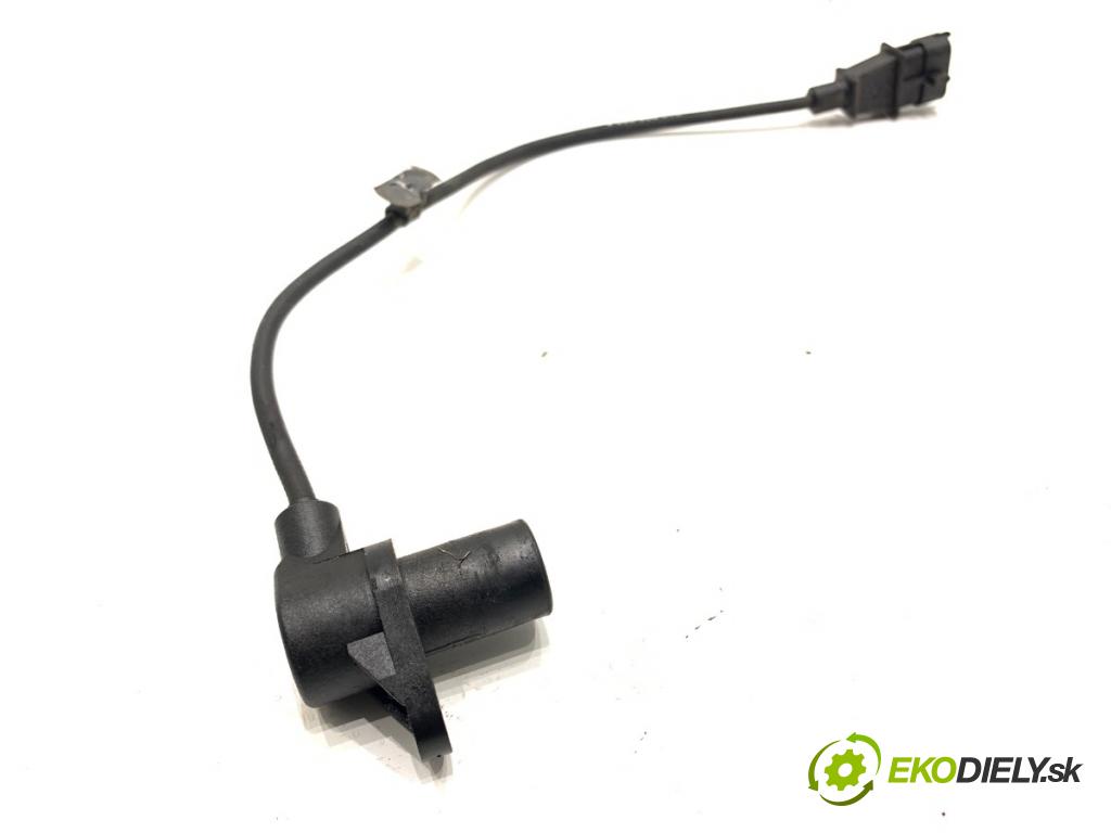 KIA CEED Kombi 2012 94 kW 1.6 CRDi 128 1582 Snímač pozície hriadeľa kľukového 39180-2A200 (Snímač polohy kľukového hriadeľa)