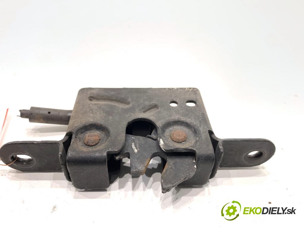 KIA CARENS IV nadwozie wielkoprzestrzenne (MPV) 2013 100 kW 1.7 CRDi 1685 zámok kapoty predný 