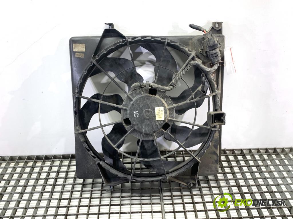 KIA CARENS IV nadwozie wielkoprzestrzenne (MPV) 2013 100 kW 1.7 CRDi 1685 ventilátor chladiče  (Ventilátor)