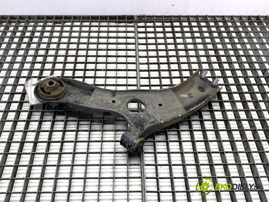 KIA CARENS IV nadwozie wielkoprzestrzenne (MPV) 2013 100 kW 1.7 CRDi 1685 Rameno ľavy predný