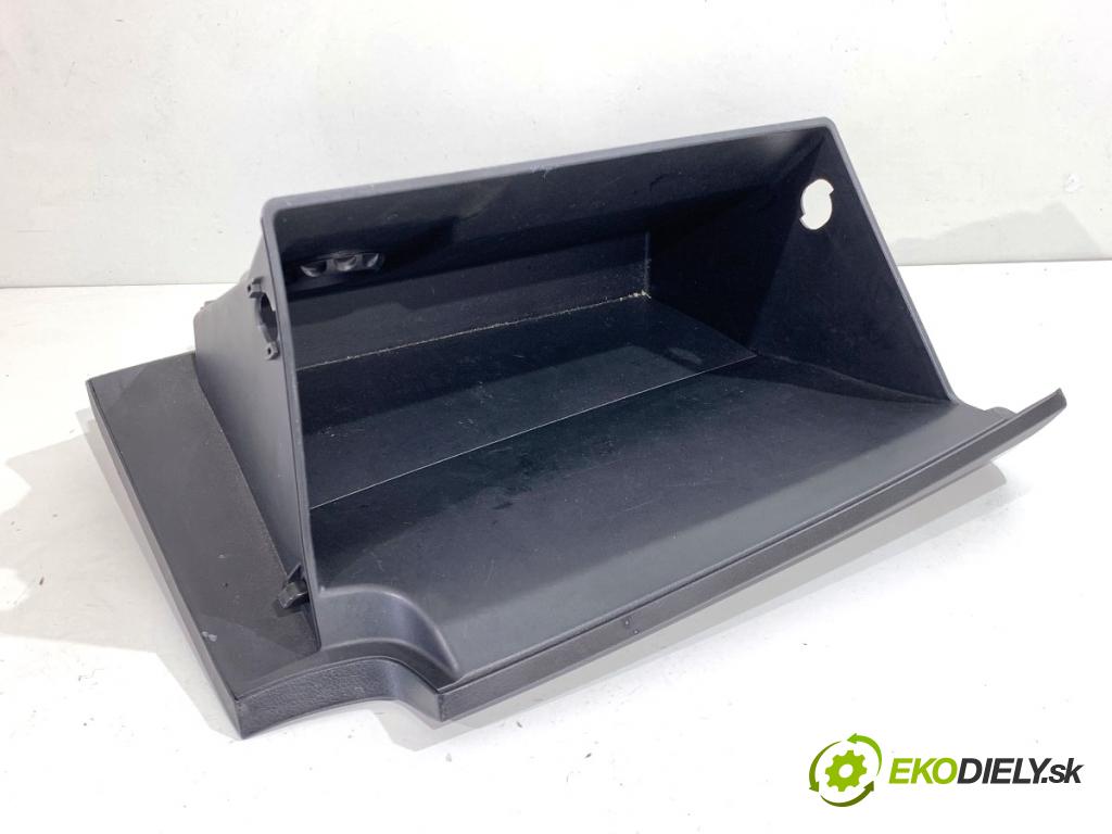 KIA CARENS IV nadwozie wielkoprzestrzenne (MPV) 2013 100 kW 1.7 CRDi 1685 Priehradka, kastlík spolujazdca 84511-A4000 (Priehradka (kastlík))