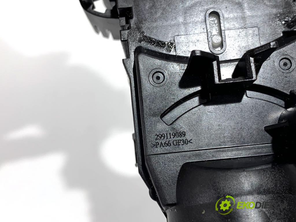 KIA CARENS IV nadwozie wielkoprzestrzenne (MPV) 2013 100 kW 1.7 CRDi 1685 Prepínač kombinovaný 299119105 (Prepínacie páčky pod volantom)