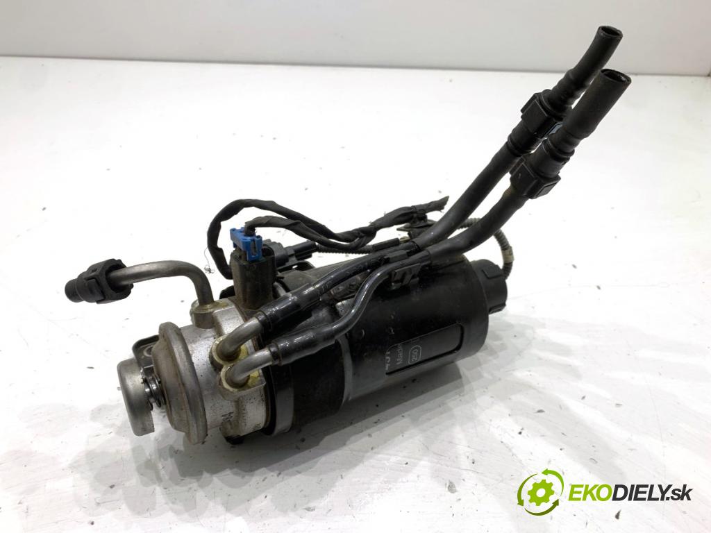 KIA CARENS IV nadwozie wielkoprzestrzenne (MPV) 2013 100 kW 1.7 CRDi 1685 obal filtra paliva  (Kryt palivového filtru)