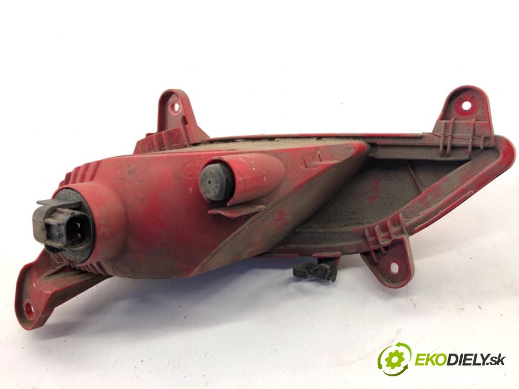 KIA CARENS IV nadwozie wielkoprzestrzenne (MPV) 2013 100 kW 1.7 CRDi 1685 Svetlo nárazníka pravy zad