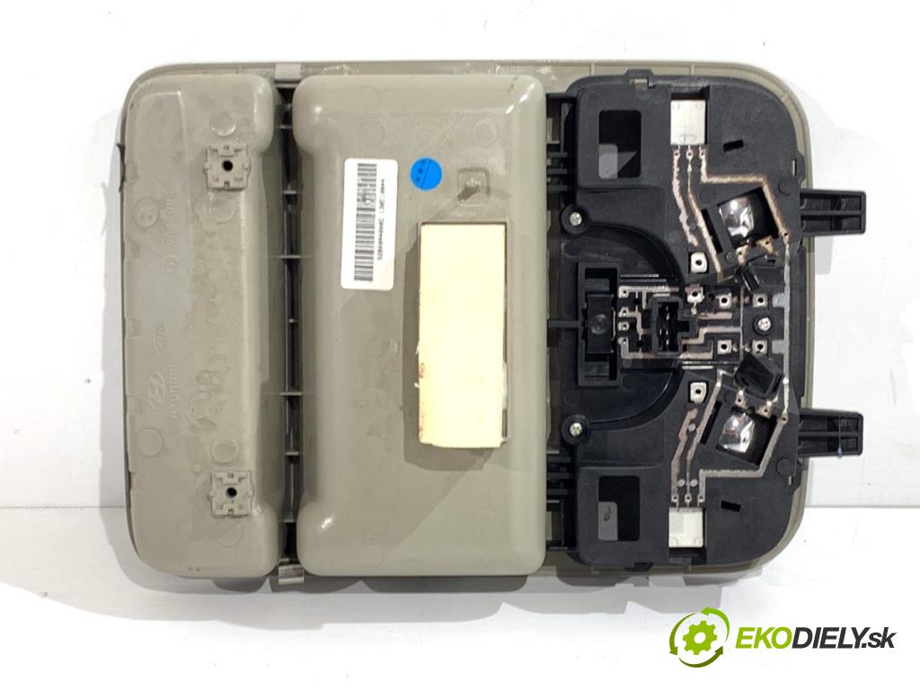 KIA CARENS IV nadwozie wielkoprzestrzenne (MPV) 2013 100 kW 1.7 CRDi 1685 světlo stropní 92800A4000