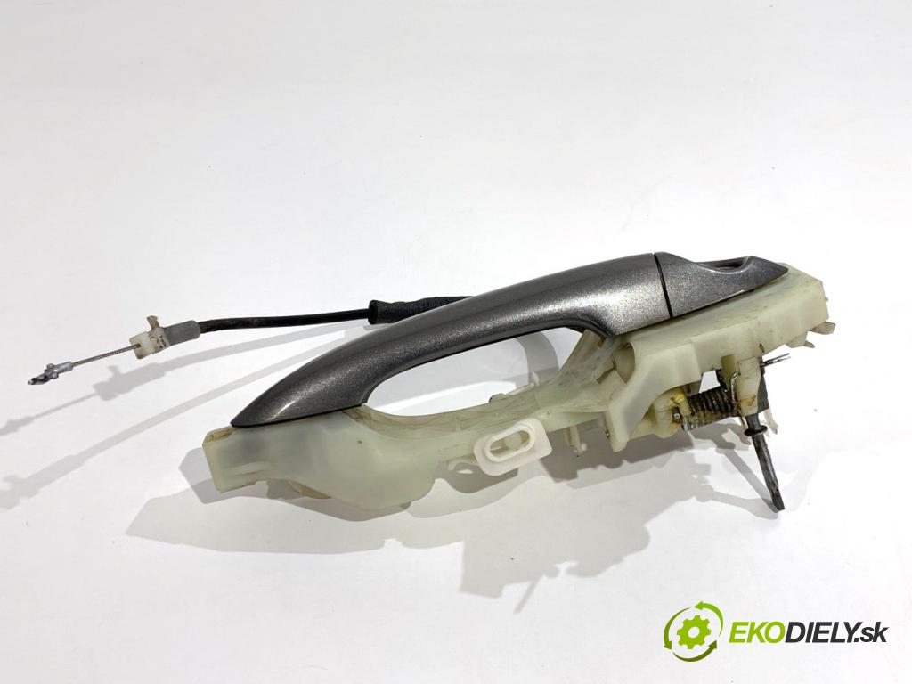 KIA CARENS IV nadwozie wielkoprzestrzenne (MPV) 2013 100 kW 1.7 CRDi 1685 klika vnejší levý přední část