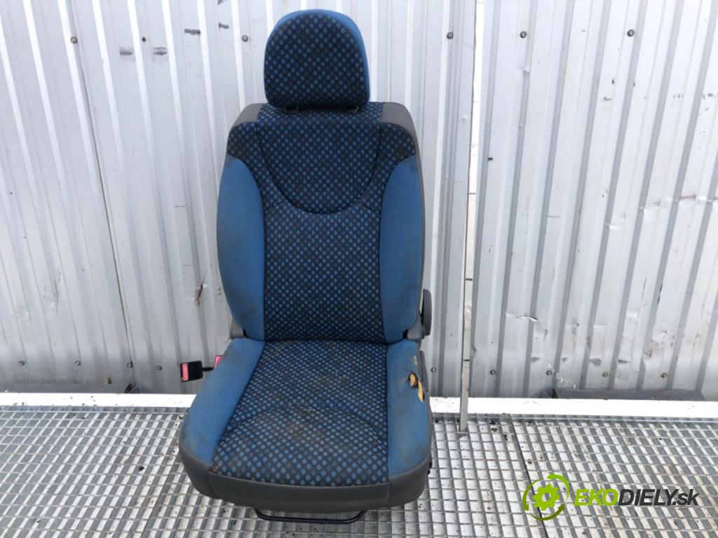 FIAT SCUDO II Skrzynia 2013 94 kW 2.0 D Multijet 1997 sedadlo levý přední část 
