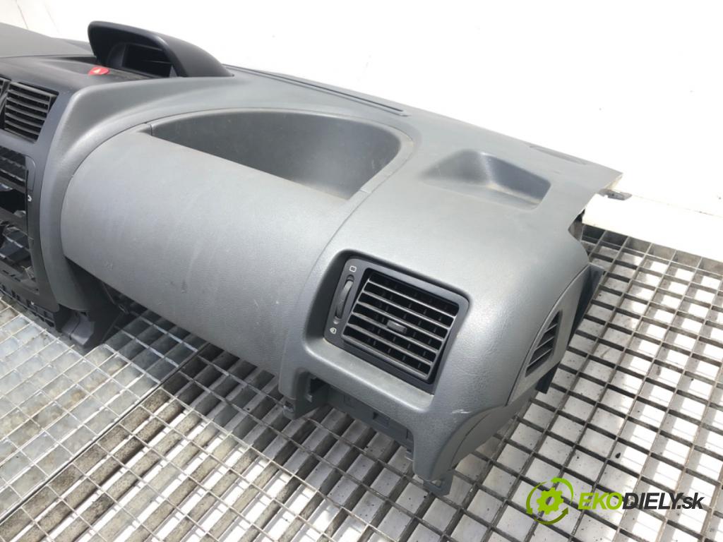 FIAT SCUDO II Skrzynia 2013 94 kW 2.0 D Multijet 1997 Palubná doska (Palubná doska)