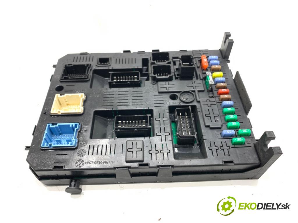 FIAT SCUDO II Skrzynia 2013 94 kW 2.0 D Multijet 1997 Modul BSI 9678477180 (Poistková skrinka)