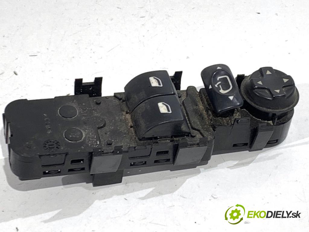 FIAT SCUDO II Skrzynia 2013 94 kW 2.0 D Multijet 1997 Prepínač okien 14012283XT (Prepínacie páčky pod volantom)