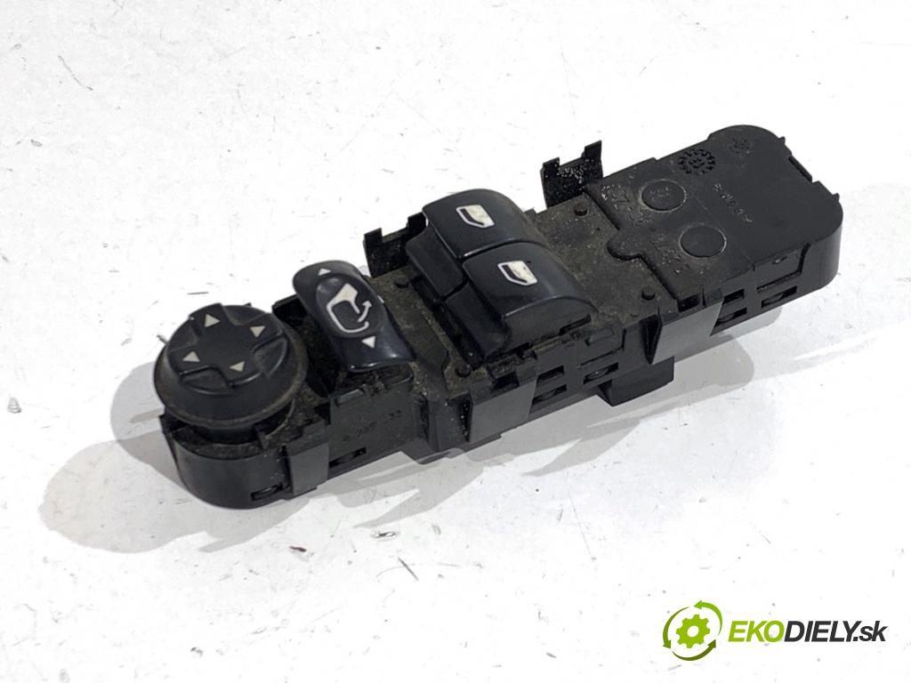 FIAT SCUDO II Skrzynia 2013 94 kW 2.0 D Multijet 1997 přepínač oken 14012283XT (Páčky pod volantem)
