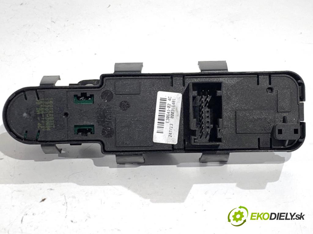 FIAT SCUDO II Skrzynia 2013 94 kW 2.0 D Multijet 1997 přepínač oken 14012283XT (Páčky pod volantem)