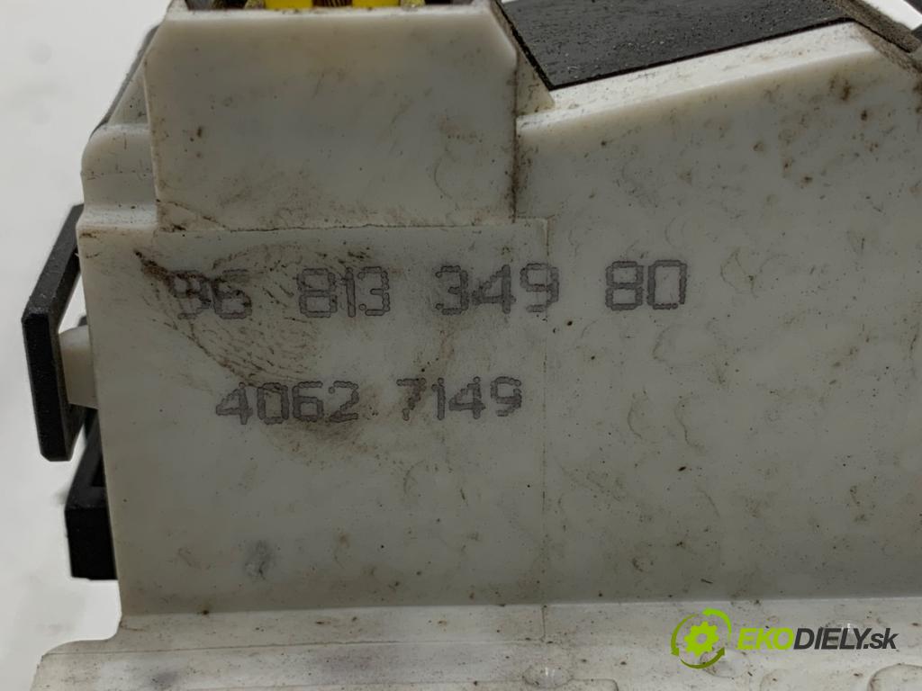 FIAT SCUDO II Skrzynia 2013 94 kW 2.0 D Multijet 1997 zámok dveře pravý přední část 9681334980