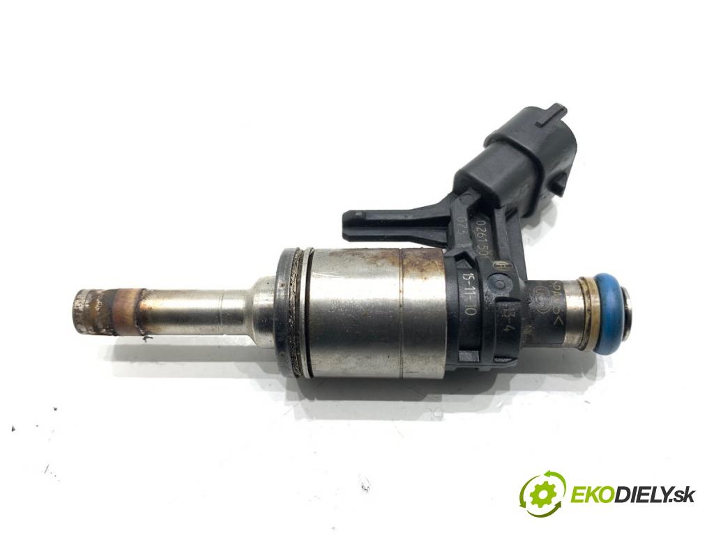 MINI COUNTRYMAN R60 Kombi 2016 140 kW Cooper S ALL4 1598 vstrekovač 0261500073 (Vstrekovač paliva)