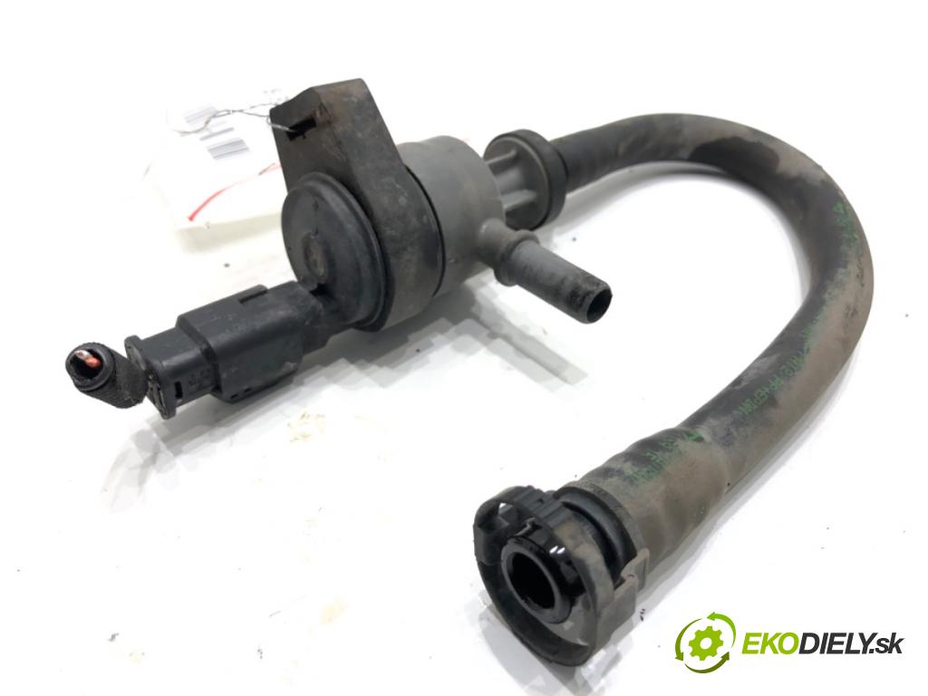 MINI COUNTRYMAN R60 Kombi 2016 140 kW Cooper S ALL4 1598 ventil výparů paliva 7624541