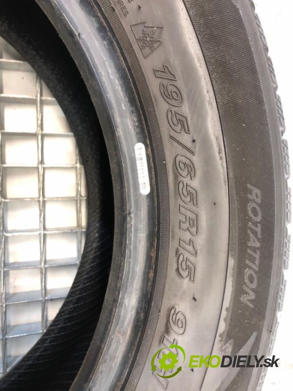 --- --- PNEUMATIKY: zima 4X 195/65 15" GOODRIDE
