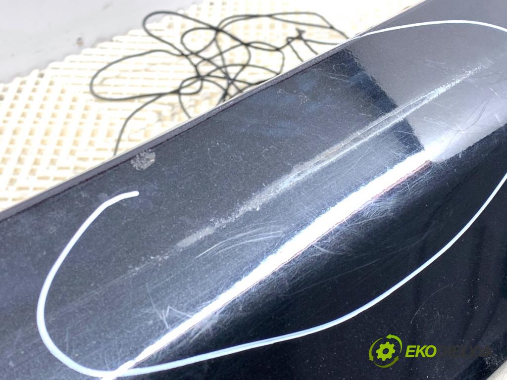 AUDI A5 8T coupe 2008 176 kW 3.0 TDI quattro 2967 nárazník zadní část LZ9Y (Klika dveří ostatní)