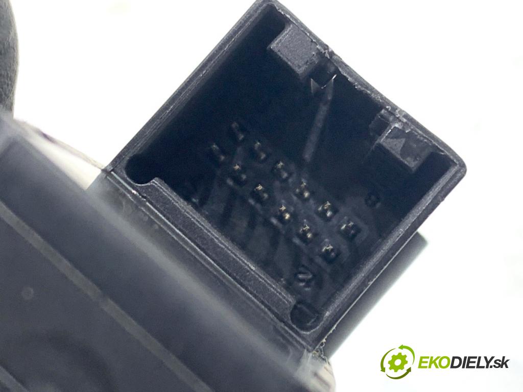 AUDI A5 8T coupe 2008 176 kW 3.0 TDI quattro 2967 spínač brzdy ruční brzdy 8K1927225B (Páčky pod volantem)