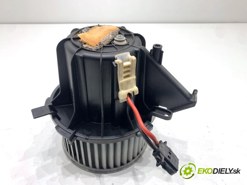 AUDI A5 8T coupe 2008 176 kW 3.0 TDI quattro 2967 topení 8K1820021