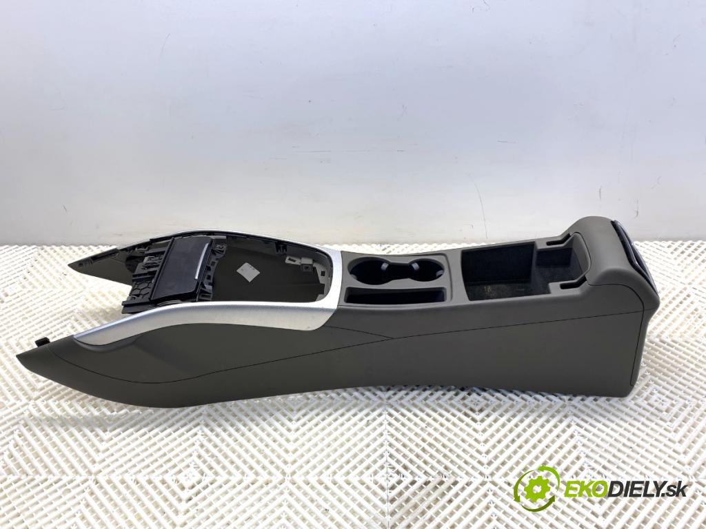 AUDI A5 8T coupe 2008 176 kW 3.0 TDI quattro 2967 Tunel stredový 8K0864981D (Stredový tunel)