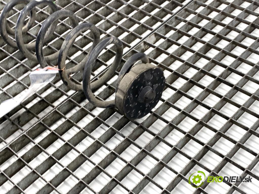 AUDI A5 8T coupe 2008 176 kW 3.0 TDI quattro 2967 Pružina zad  (Kľučka dverí ostatné)