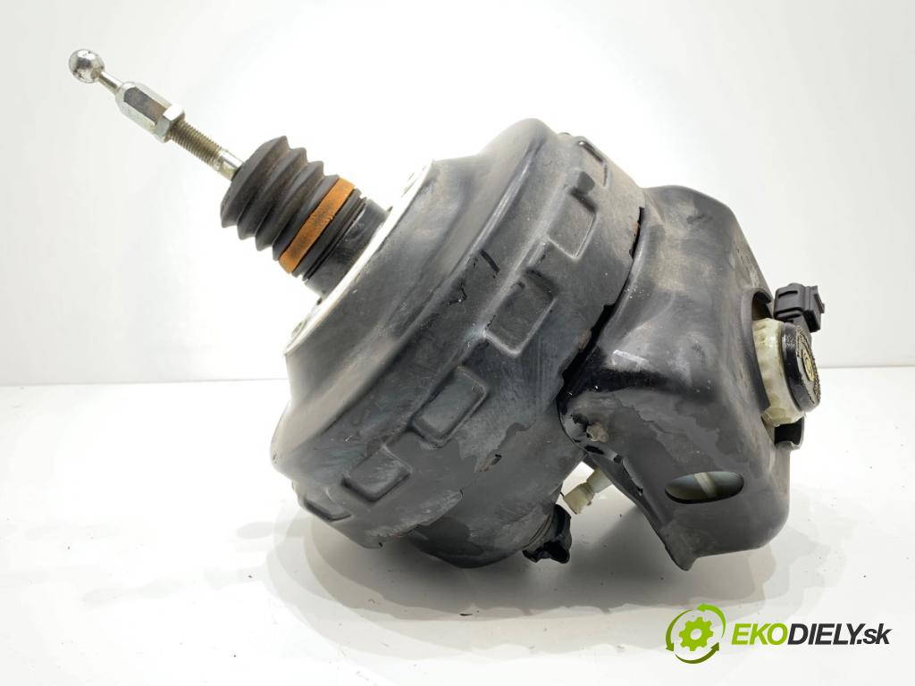 AUDI A5 8T coupe 2008 176 kW 3.0 TDI quattro 2967 Posilovač bŕzd 8K0612103E