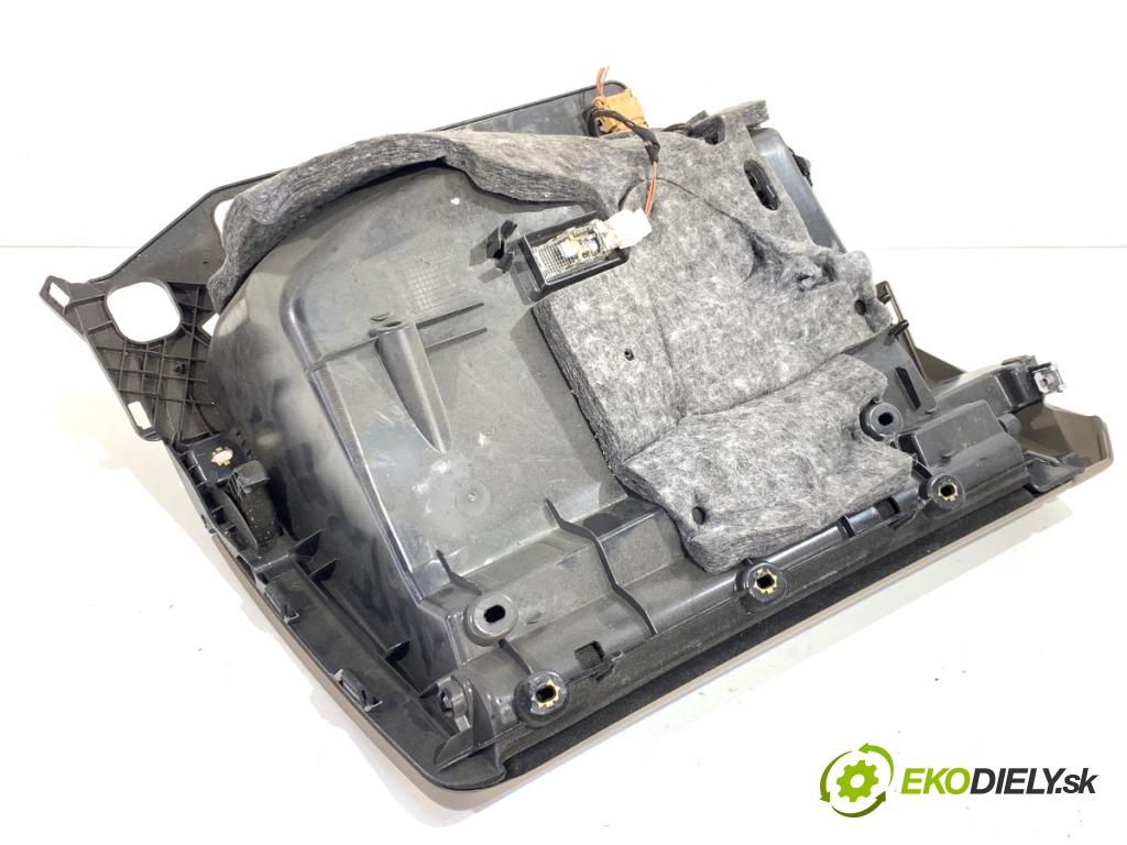 AUDI A5 8T coupe 2008 176 kW 3.0 TDI quattro 2967 Priehradka, kastlík spolujazdca 8K1857035 (Priehradka (kastlík))